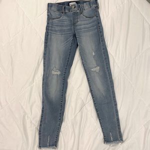 light wash girls patches ripped jeans, gently used